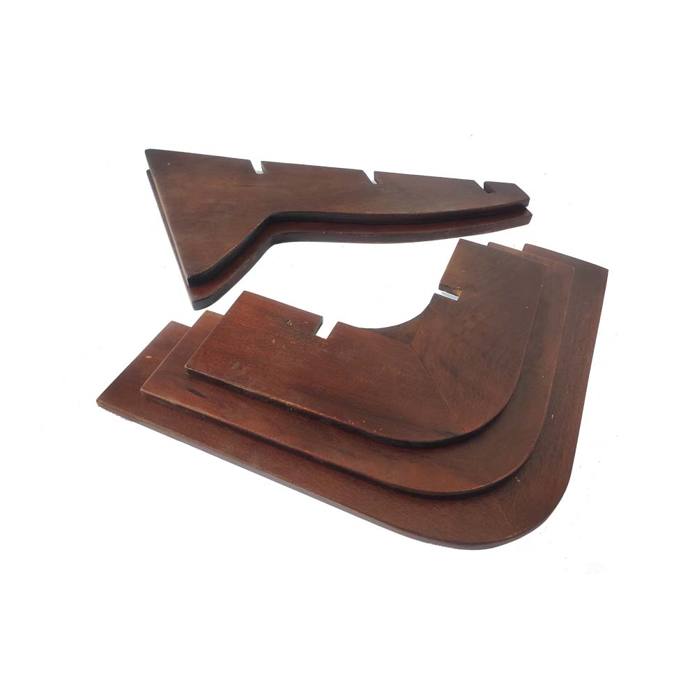 WOODEN CURVED 3- TIER DISPLAY RISER - Ehoreca