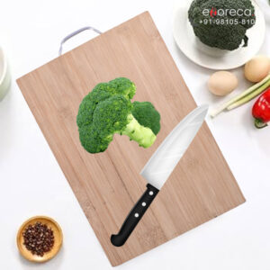 WOODEN CUTTING BOARD